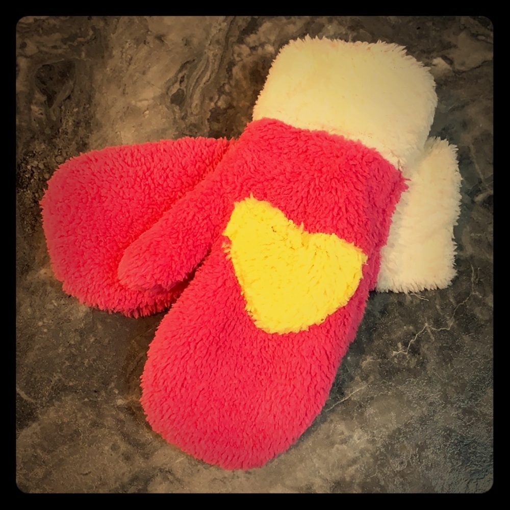 New Super Soft Mittens